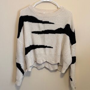 Cropped Cream Crewneck Sweater with Black Graphic Stripes